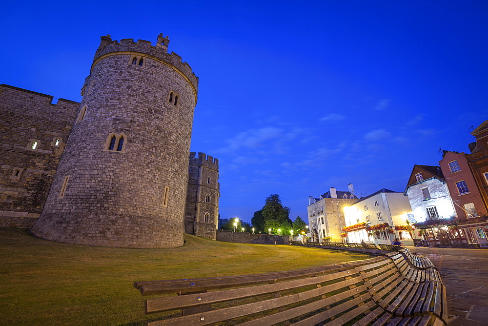 Windosr Castle at dusk, Windsor, Berkshire, England, United Kingdom, Europe