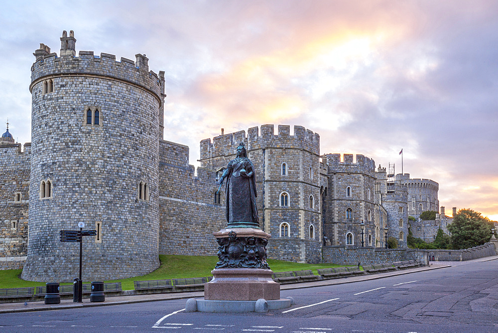 Windsor Castle and statue of Queen Victoria at sunrise, Windsor, Berkshire, England, United Kingdom, Europe