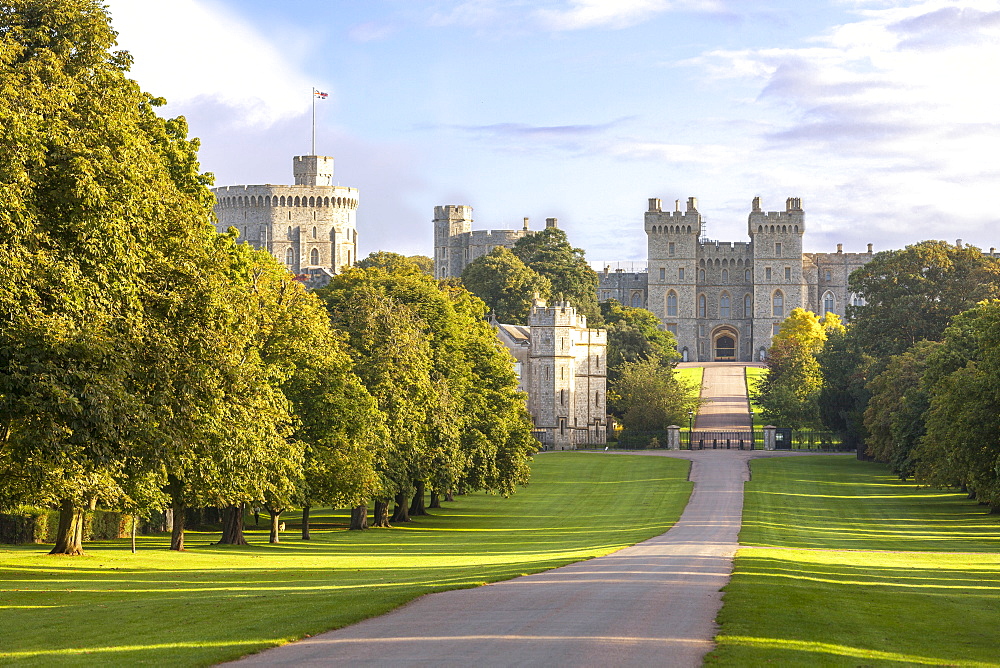 The Long Walk with Windsor Castle in the background, Windsor, Berkshire, England, United Kingdom, Europe