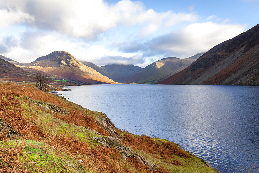 A view of Wast Water towards Scafell Pike on a bright sunny day, Lake District, Cumbria, England, United Kingdom, Europe