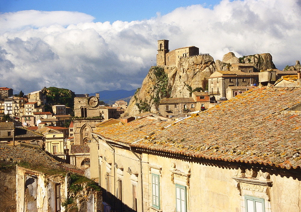 Nicosia, Sicily, Italy