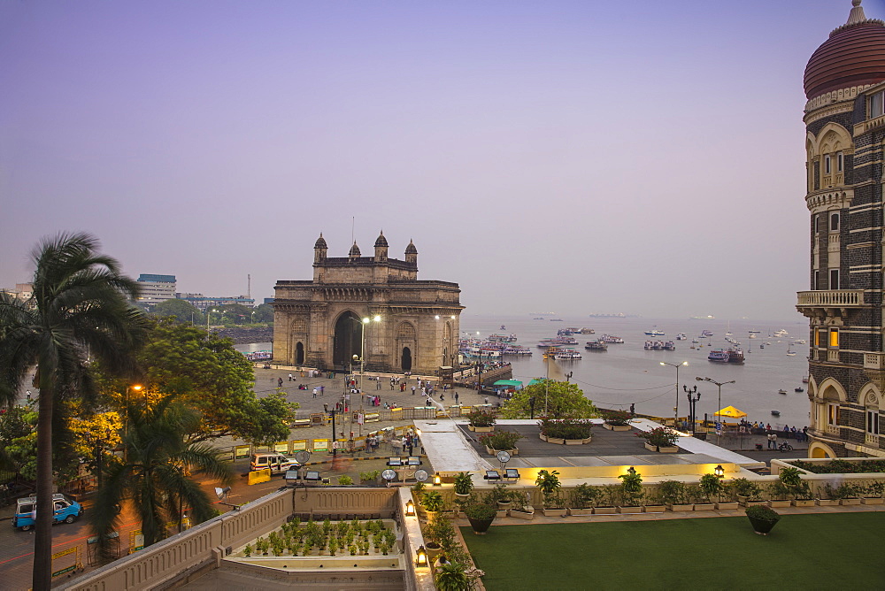 View of Gateway of India, Mumbai, Maharashtra, India, Asia