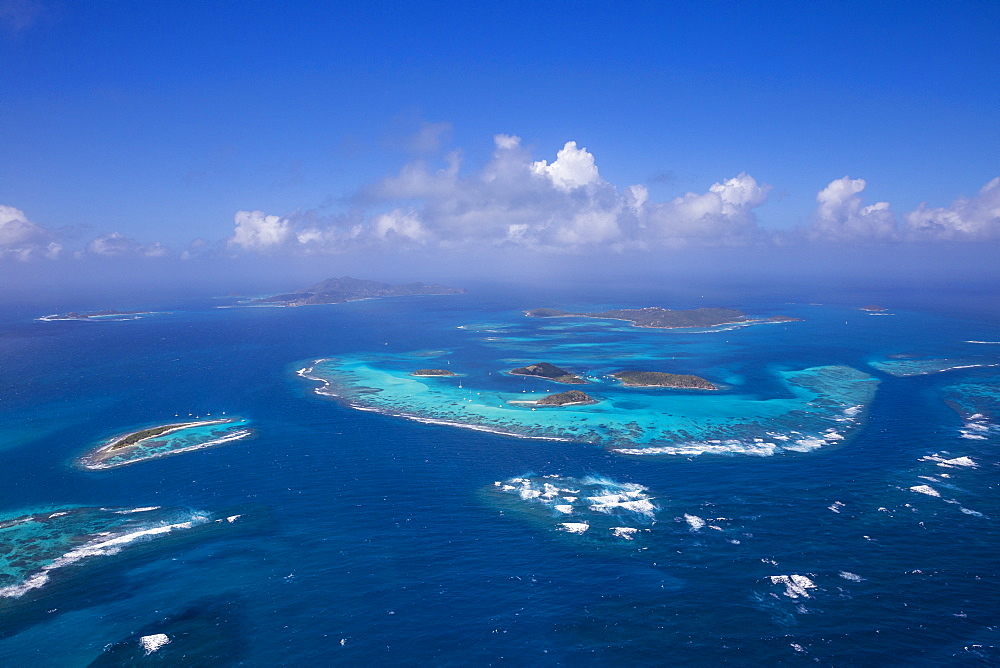 Aerial view of the Tobago Cays, The Grenadines, St. Vincent and The Grenadines, West Indies, Caribbean, Central America