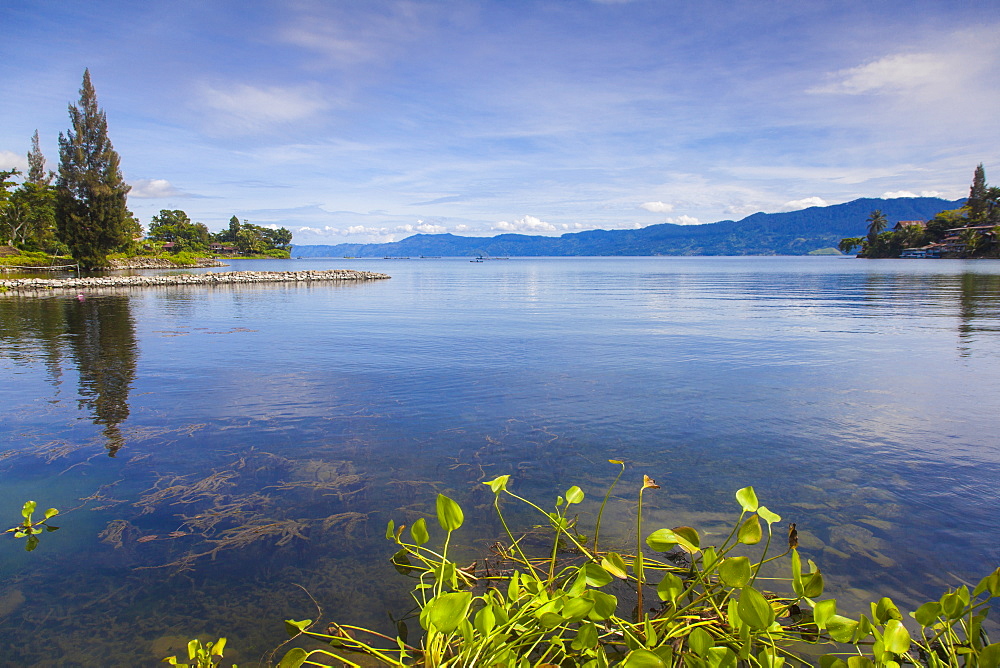 Tuk Tuk, Lake Toba, Samosir Island, Sumatra, Indonesia, Southeast Asia, Asia