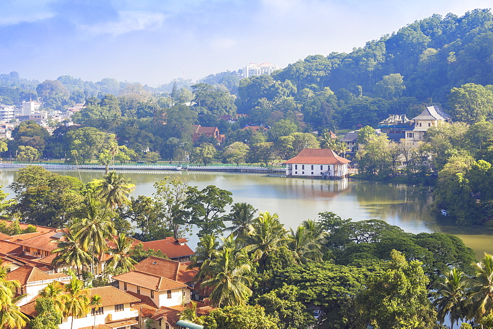 View of Kandy Lake, Kandy, UNESCO World Heritage Site, Central Province, Sri Lanka, AsiaAsia