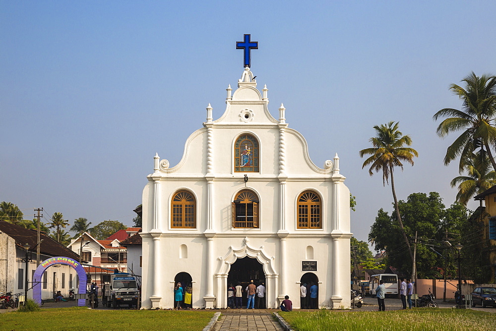 Our Lady of Hope Church on Vipin Island, Cochin (Kochi), Kerala, India, Asia