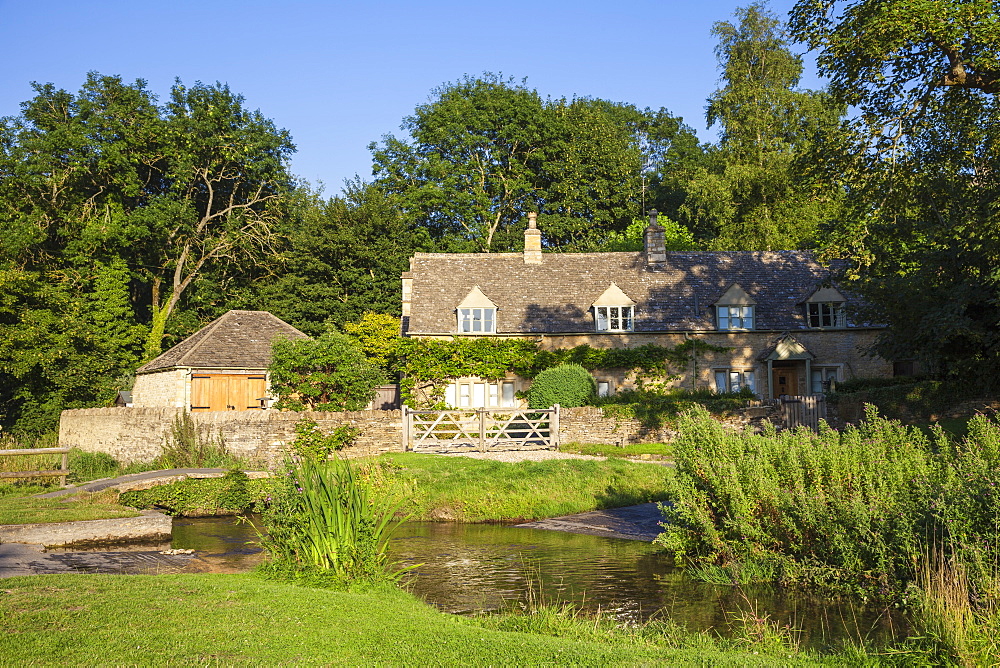 Upper Slaughter village, The Cotswolds, Gloucestershire, England, United Kingdom, Europe