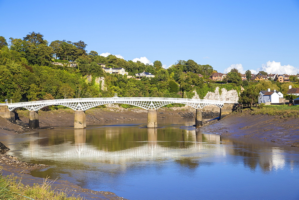 Bridge over River Wye, Border crossing of Gloucestershire, England and Monmouthshire, Chepstow, Monmouthshire, Wales, United Kingdom, Europe