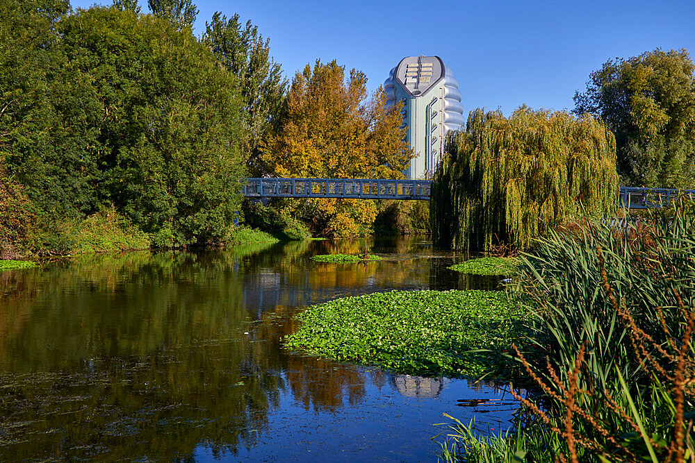 View of Grand Union Canal and National Space Centre, Leicester, Leicestershire, England, United Kingdom, Europe