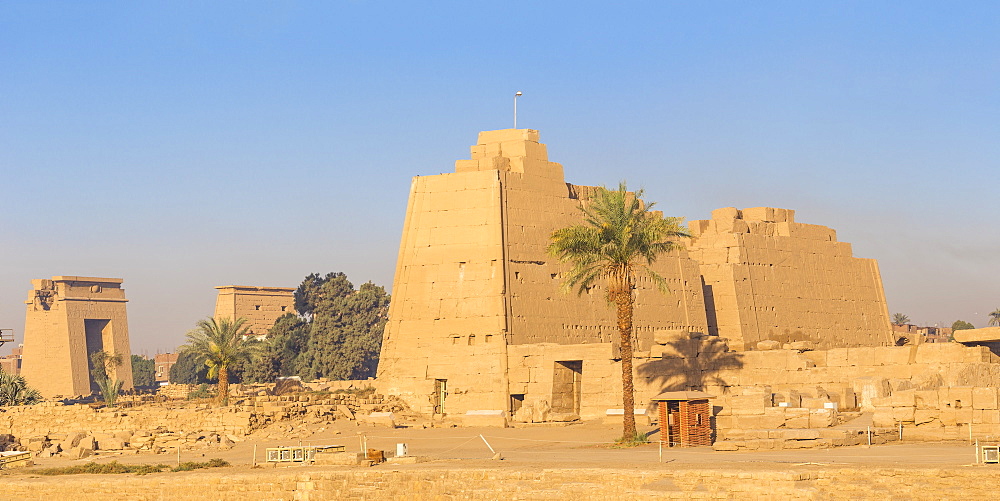 Luxor Temple, UNESCO World Heritage Site, Luxor, Egypt, North Africa, Africa