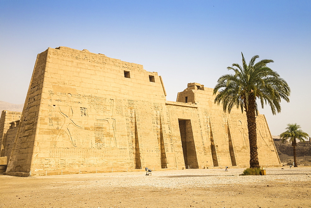 Pylon I, Temple of Ramesses III at Medinet Habu, West Bank, UNESCO World Heritage Site, Luxor, Egypt, North Africa, Africa