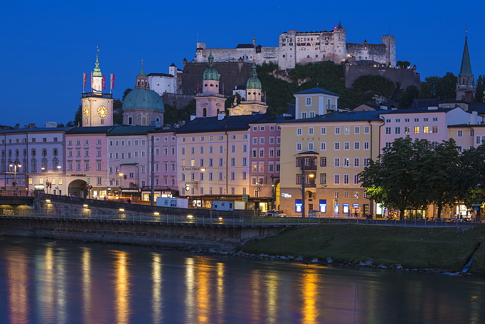 View of Salzach River and the Altstadt (The Old City), UNESCO World Heritage Site, Salzburg, Austria, Europe