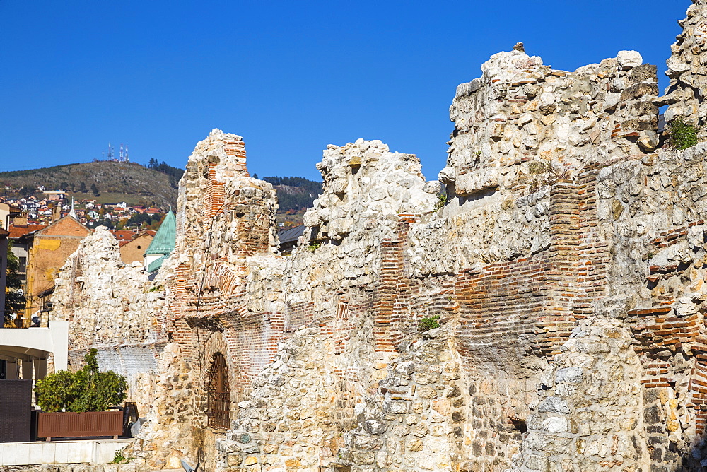 Taslihan, an ancient caravanserai, Bascarsija (The Old Quarter), Sarajevo, Bosnia and Herzegovina, Europe