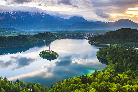 Lake Bled Island and the Julian Alps at sunrise, seen from Osojnica Hill, Bled, Julian Alps, Gorenjska, Slovenia, Europe