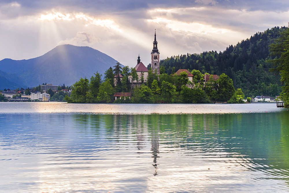 Lake Bled sunrise landscape, showing Lake Bled Church on the Island, Gorenjska Region, Slovenia, Europe