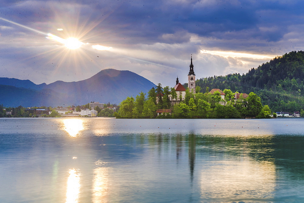 Lake Bled at sunrise with the Church on Lake Bled Island, Gorenjska Region, Slovenia, Europe