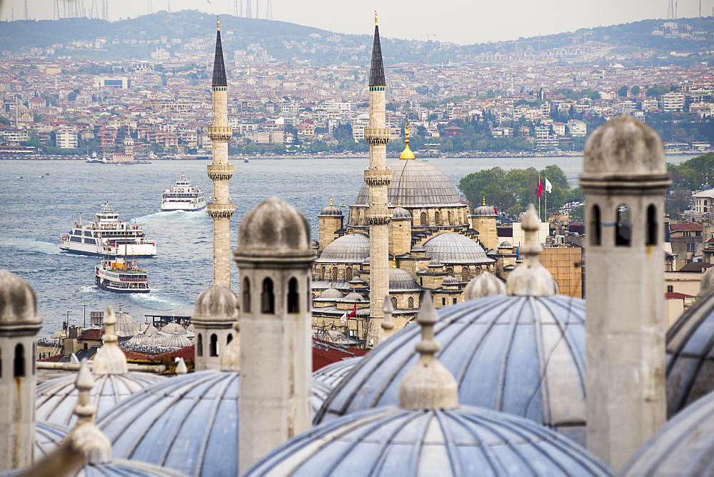 New Mosque (Yeni Cami) seen from Suleymaniye Mosque, Istanbul, Turkey