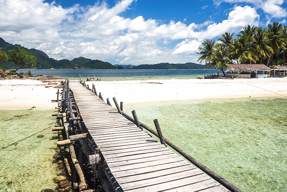 Twin Beach, a tropical, white sandy beach near Padang in West Sumatra, Indonesia, Southeast Asia, Asia