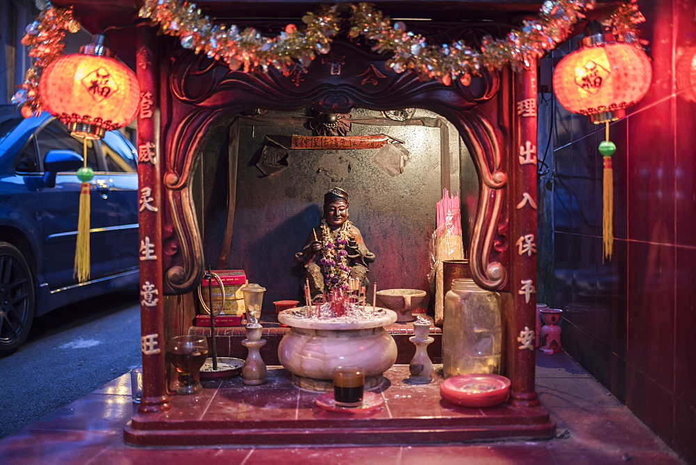 Shrine in Chinatown at night, Kuala Lumpur, Malaysia, Southeast Asia, Asia