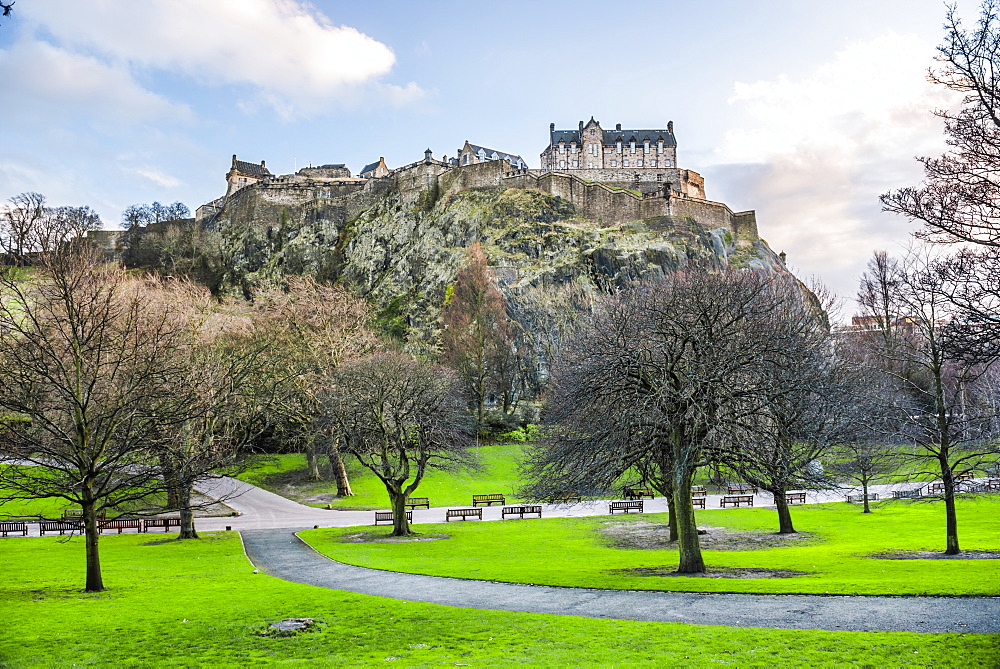 Edinburgh Castle, UNESCO World Heritage Site, seen from Princes Street Gardens, Edinburgh, Scotland, United Kingdom, Europe