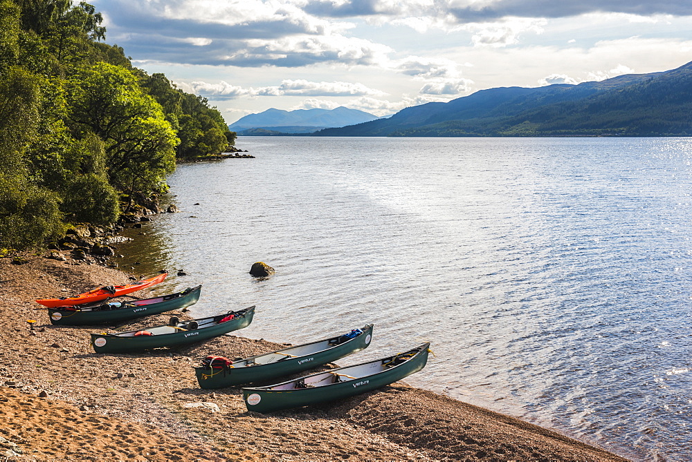 Canoeing Loch Ness section of the Caledonian Canal, near Fort Augustus, Scottish Highlands, Scotland, United Kingdom, Europe