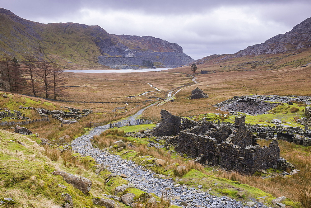 Cwmorthin Quarry and Cwmorthin Lake, Vale of Ffestiniog, Gwynedd, North Wales, Wales, United Kingdom, Europe