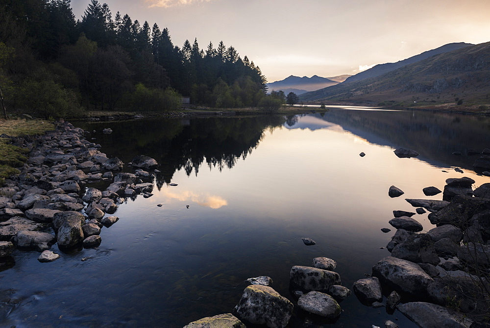 Llynnau Mymbyr Lake at sunset, Capel Curig, Snowdonia National Park, North Wales, United Kingdom, Europe