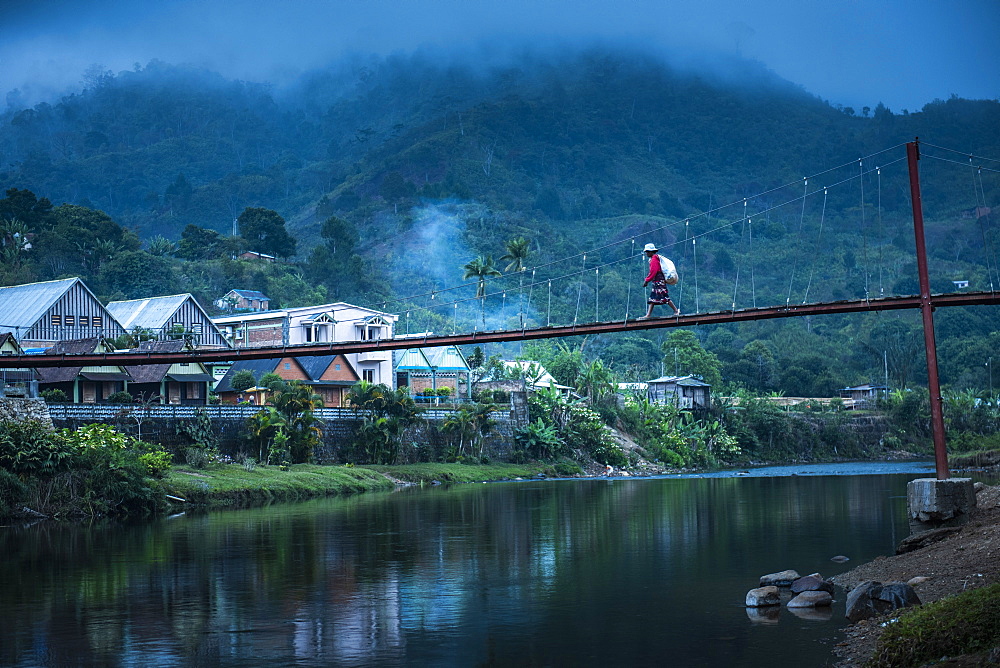 Namorona River on a misty morning at dawn, Ranomafana, Haute Matsiatra Region, Madagascar, Africa