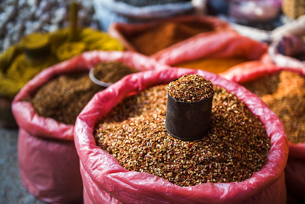 Fruit and vegetable market at Pindaya, Shan State, Myanmar (Burma), Asia