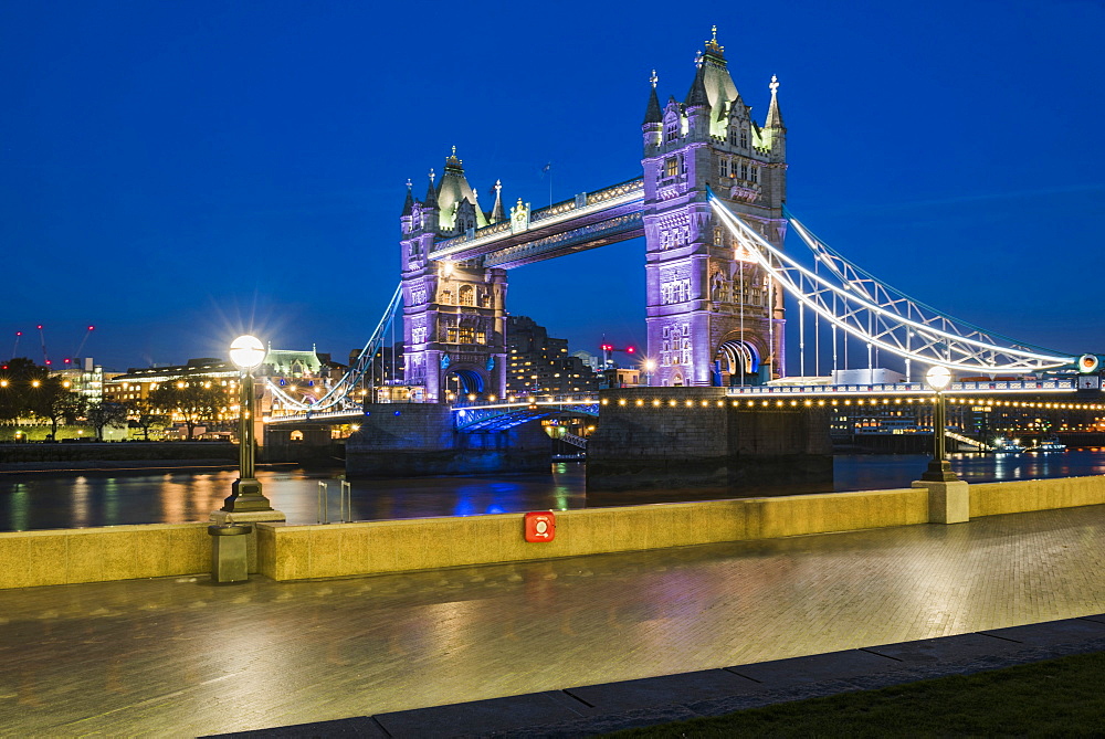 Tower Bridge at night, Southwark, London, England, United Kingdom, Europe