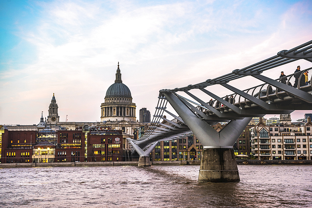 St. Pauls Cathedral at sunset, Millennium Bridge and River Thames, The City of London, London, England, United Kingdom, Europe