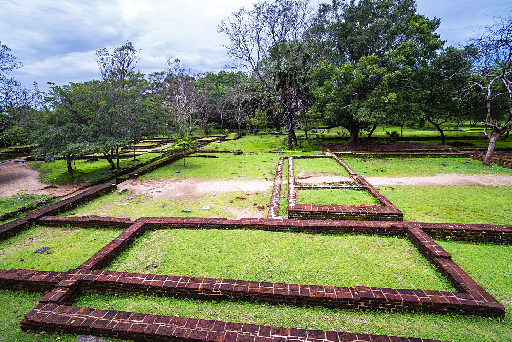 Audience Hall ruins at Parakramabahu's Royal Palace, Polonnaruwa, UNESCO World Heritage Site, Sri Lanka, Asia