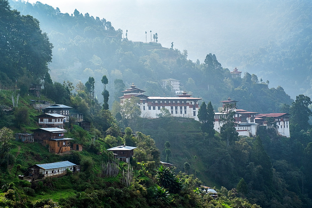 Trongsa Dzong, Trongsa, Bhutan, Himalayas, Asia