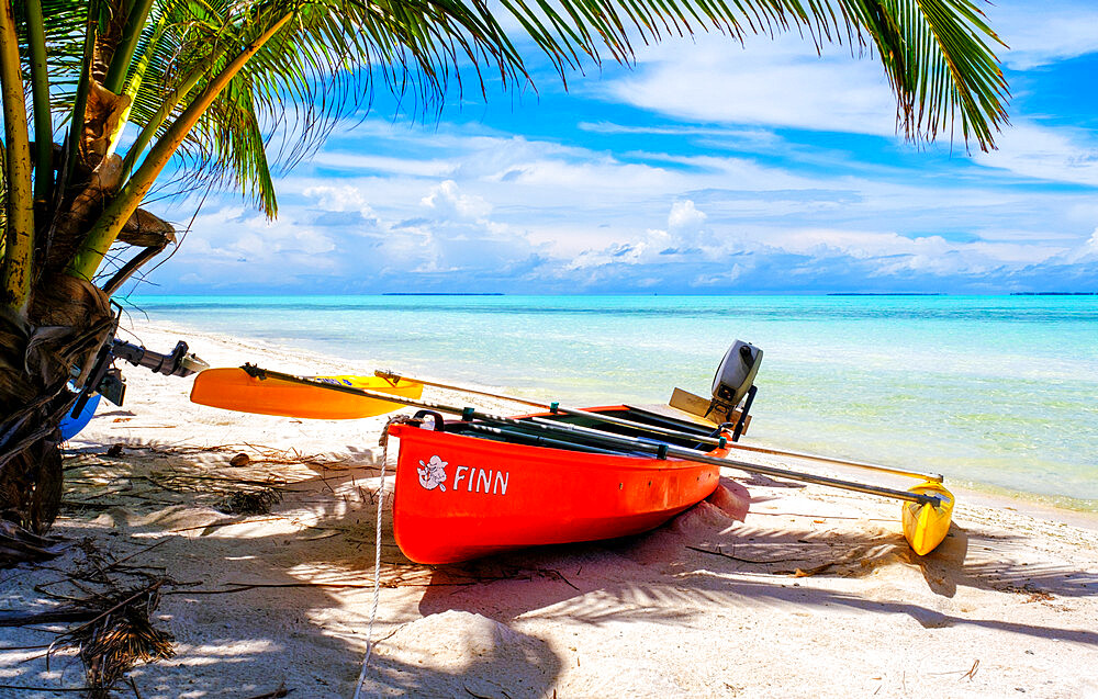 Canoes, Scout Park Beach, Cocos (Keeling) Islands, Indian Ocean, Asia