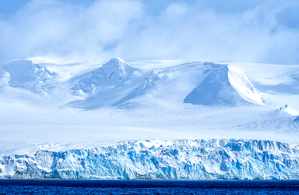 Landscape, snow covered South Shetland Islands, Antarctica, Polar Regions