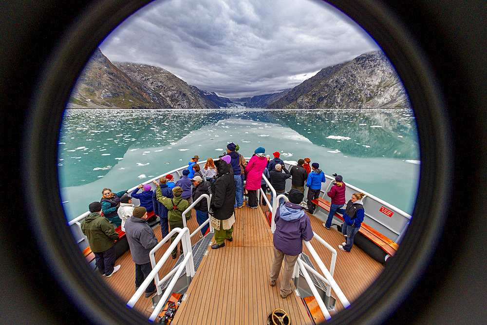 The Lindblad Expeditions ship National Geographic Sea Bird operating in Glacier Bay National Park, UNESCO World Heritage Site, Southeast Alaska, United States of America, North America