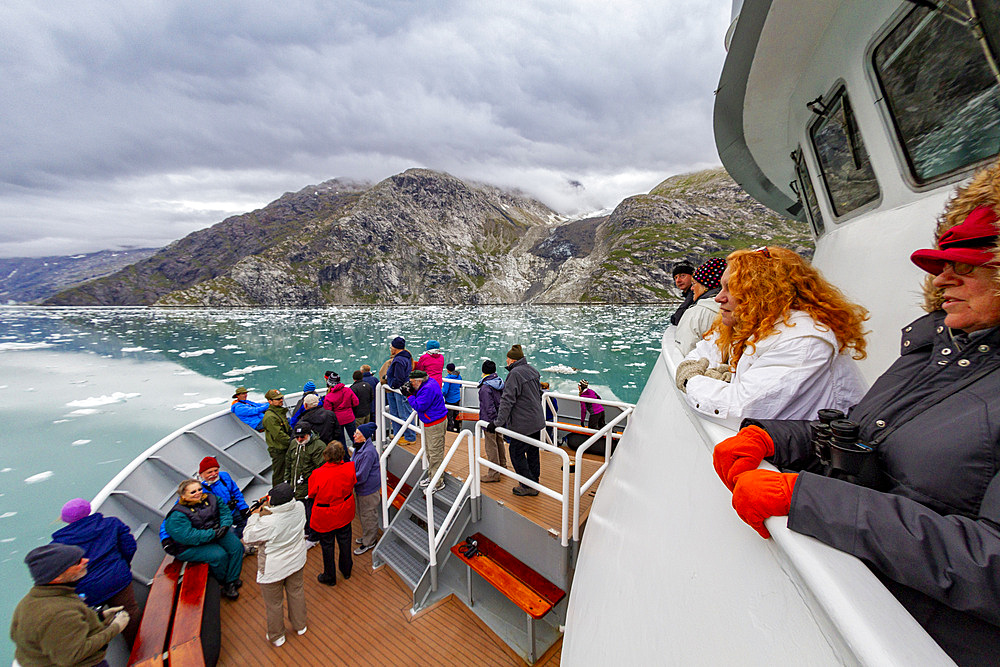 The Lindblad Expeditions ship National Geographic Sea Bird operating in Glacier Bay National Park, UNESCO World Heritage Site, Southeast Alaska, United States of America, North America