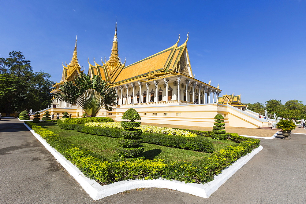 Throne Hall, Royal Palace, in the capital city of Phnom Penh, Cambodia, Indochina, Southeast Asia, Asia