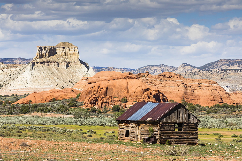 Red rock sandstone and old cabin just outside Kodachrome Basin State Park, Utah, United States of America, North America