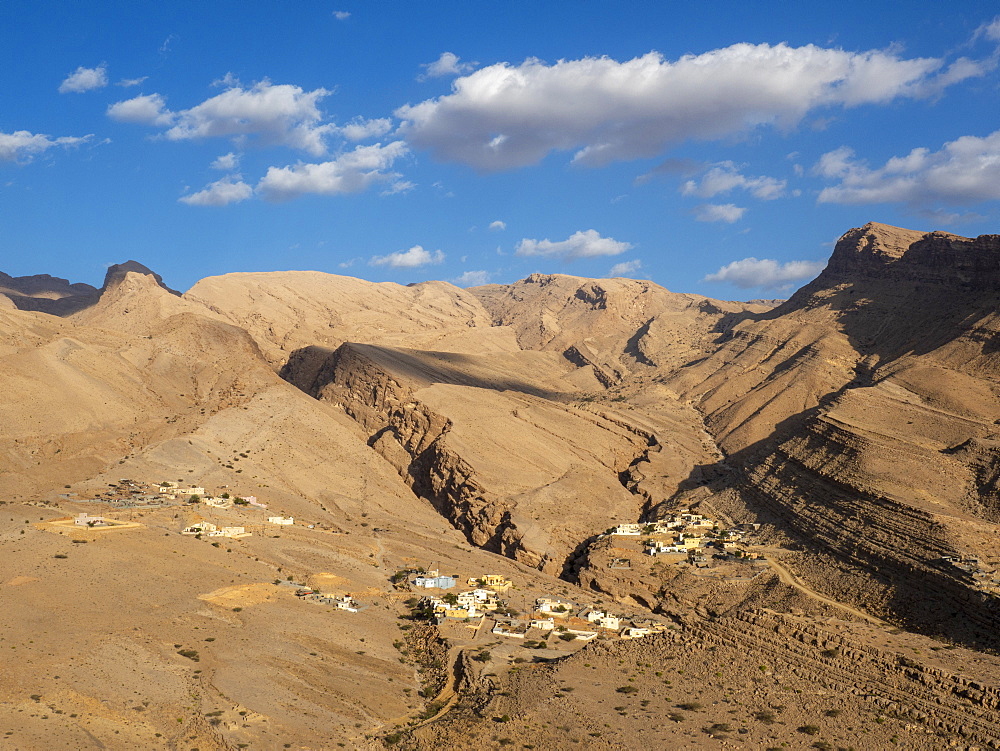 Small village in the bottom of Wadi Bani Khalid, Sultanate of Oman, Middle East