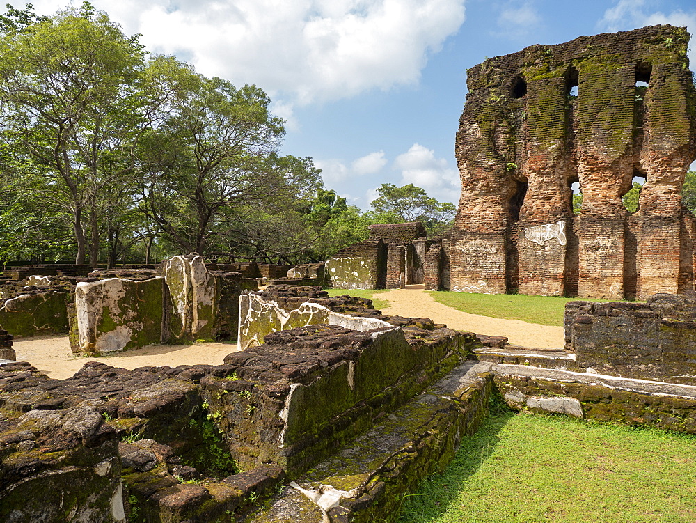 The seven storeyed Palace named Vijayotpaya, Polonnaruwa, UNESCO World Heritage Site, Sri Lanka, Asia