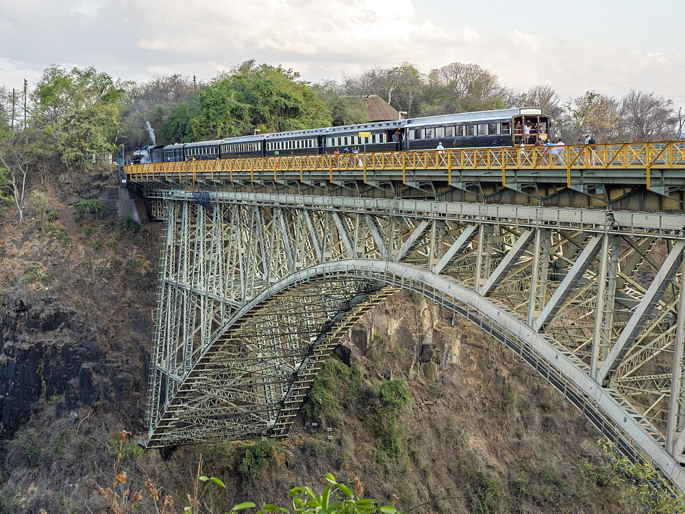 View of the bridge over Victoria Falls on the Zambezi River, UNESCO World Heritage Site, straddling the border of Zambia and Zimbabwe, Africa