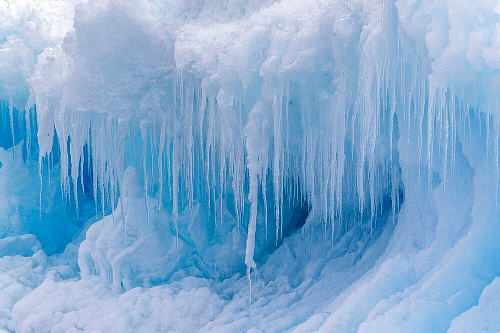 Icicles forming from melting and refreezing on iceberg at Devil Island, Weddell Sea, Antarctica, Polar Regions