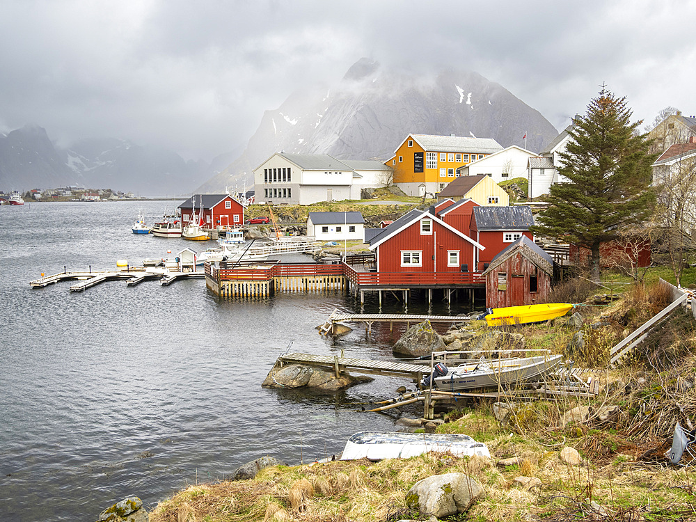 A view of the town of Reine, a fishing village on Moskenesoya in the Lofoten archipelago, Norway, Scandinavia, Europe