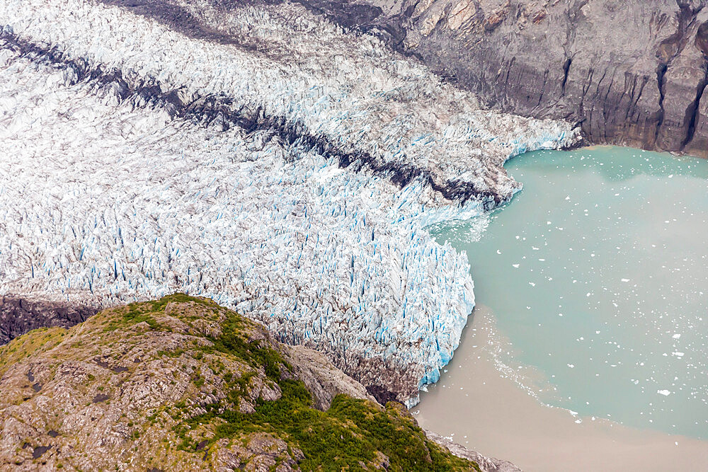 Flight seeing from Haines over the Fair-weather Range in Glacier Bay National Park, Southeast Alaska, USA.