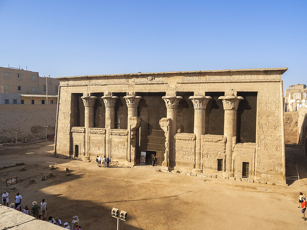 The Temple of Hathor, which began construction in 54 BCE, part of the Dendera Temple complex, Dendera, Egypt, North Africa, Africa