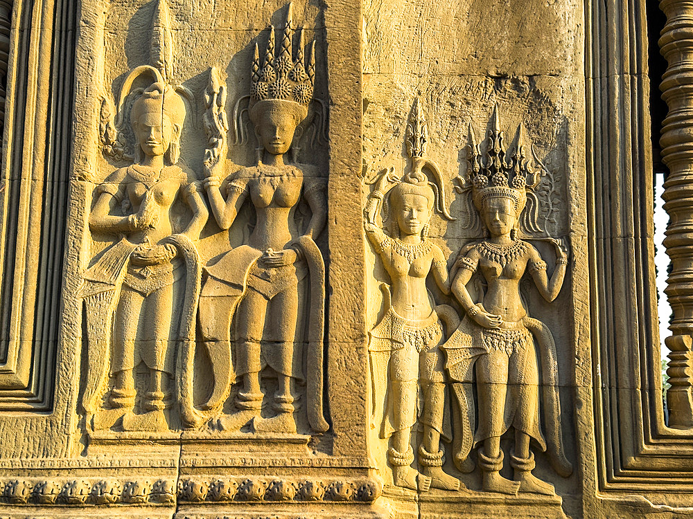 Angkor Wat, UNESCO World Heritage Site, a Hindu-Buddhist temple complex near Siem Reap, Cambodia, Indochina, Southeast Asia, Asia