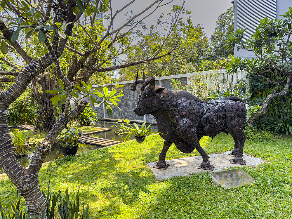 Sculpture of an iron bull at Topaz Restaurant, Phnom Penh, Cambodia, Indochina, Southeast Asia, Asia