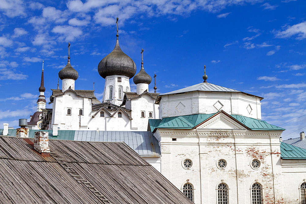 A view of the Russian Orthodox Solovetsky Monastery founded in 1436 by two monks on Bolshoy Island, UNESCO World Heritage Site, Onega Bay, Arkhangel Oblast, Russia, Arctic, Europe