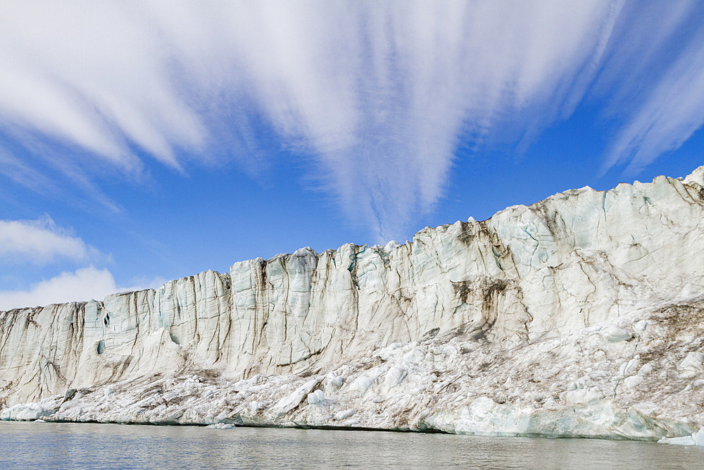 Views of the Vasilievbreen (Vasiliev Glacier), in Isbukta (Ice Bay) near the island of Spitsbergen in Svalbard, Norway, Arctic, Europe